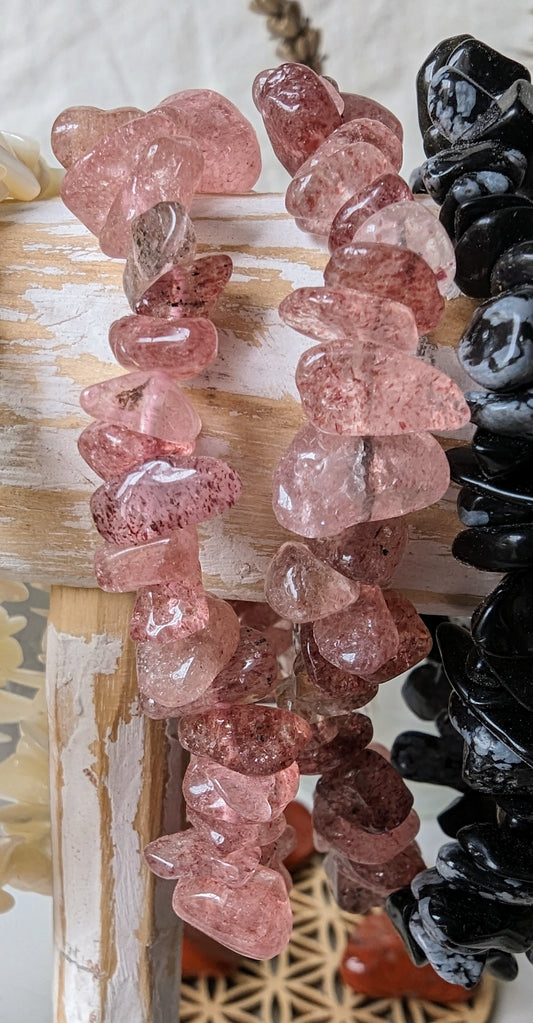 Bracelet Quartz Fraise baroque – Confiance & équilibre