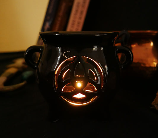 Brûle-parfum chaudron triquetra