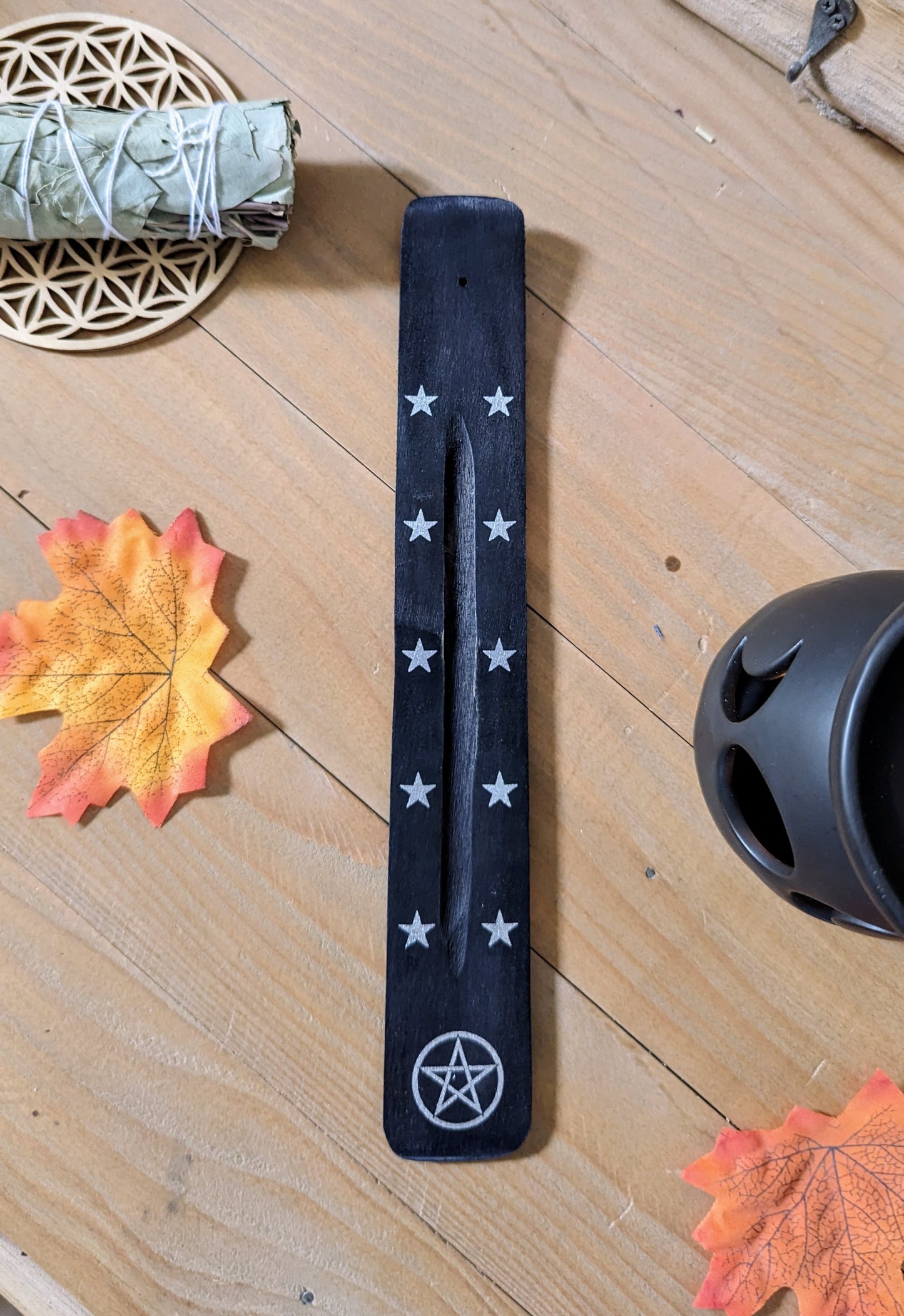 Porte encens bois pentacle