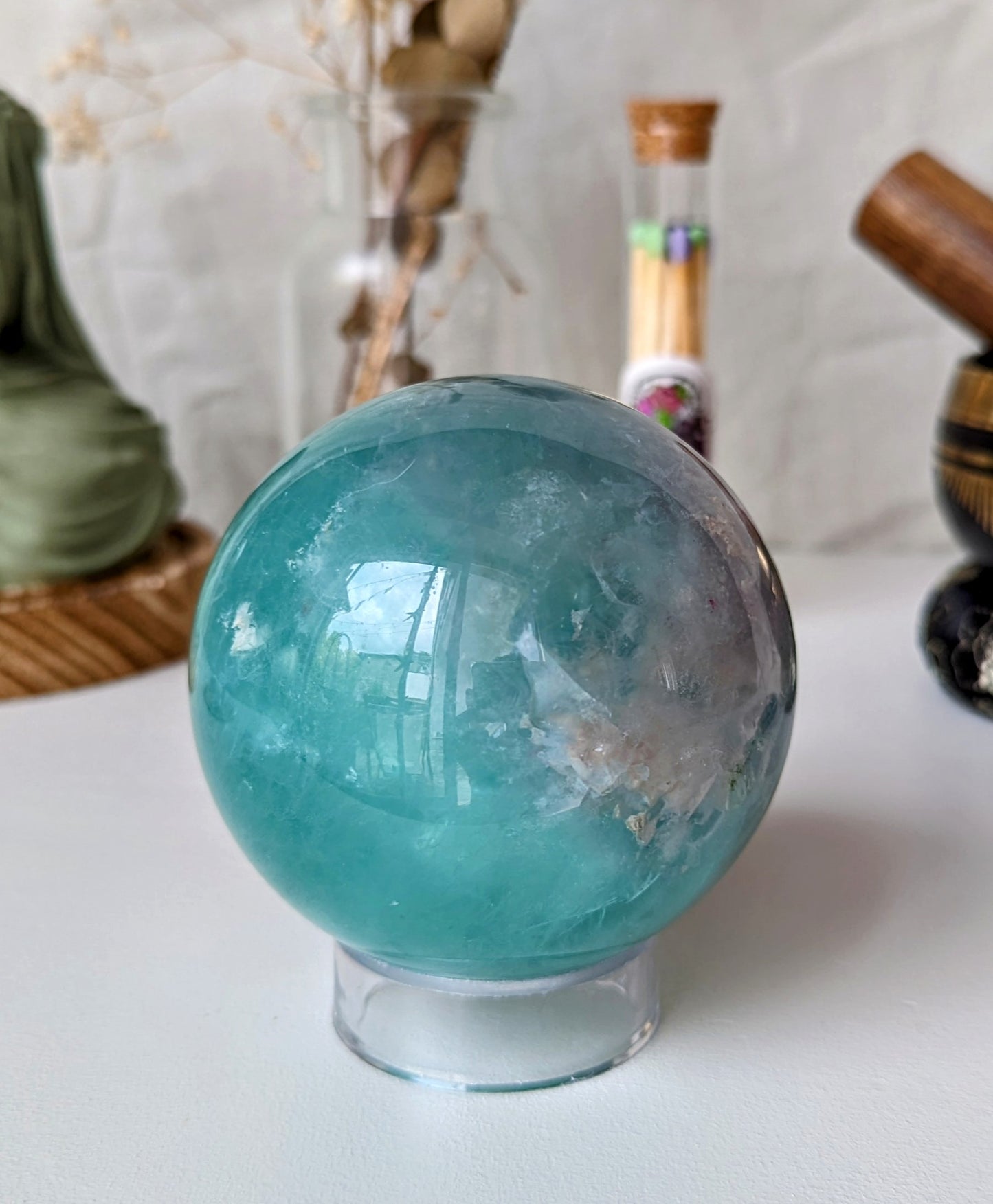 Sphère en fluorite arc-en-ciel