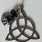 Collier triquetra en obsidienne flocon de neige