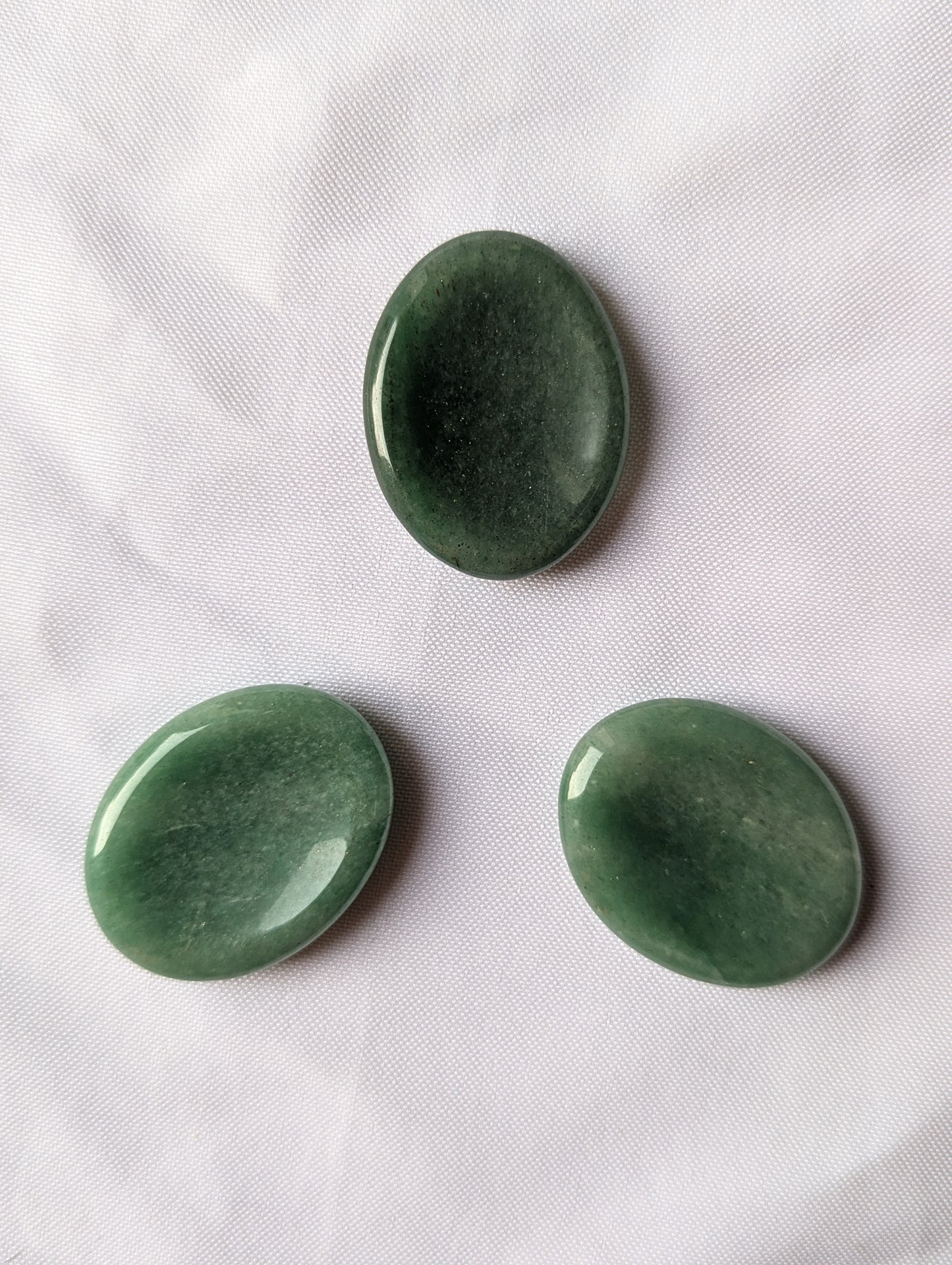 Galet anti‑stress Aventurine Verte – Apaisement & harmonie