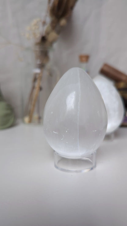 Œuf en Sélénite – Pierre de purification et d’harmonisation énergétique